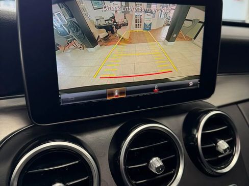 Used 2018 Mercedes-Benz C 300 Sedan w/ Multimedia Package image 20