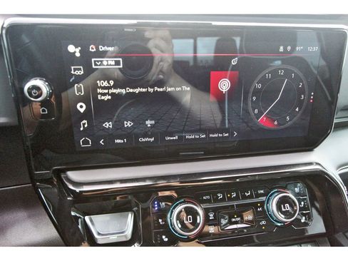Used 2025 GMC Sierra 2500 AT4X AWD/4WD image 26