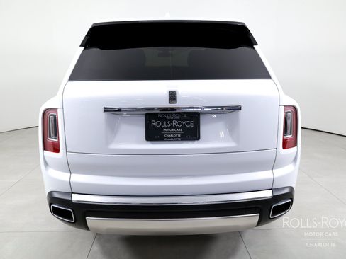 Certified 2020 Rolls-Royce Cullinan AWD/4WD image 8