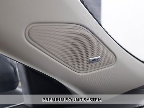 New 2025 Mitsubishi Outlander SEL image 5