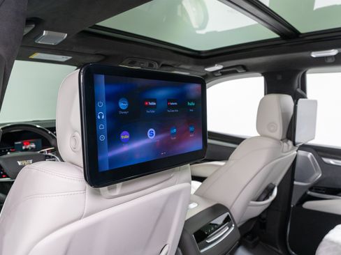 Used 2025 Cadillac Escalade V w/ LPO, Floor Liner Package AWD/4WD image 37