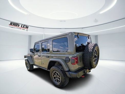 New 2025 Jeep Wrangler Unlimited Rubicon image 5