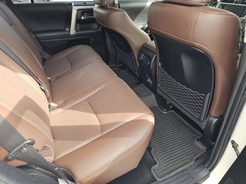 Used 2021 Toyota 4Runner Limited AWD/4WD image 5