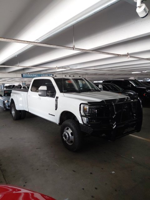 Used 2022 Ford F350 4x4 Crew Cab DRW Super Duty image 1