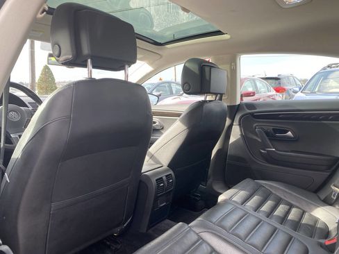 Used 2015 Volkswagen CC Executive image 12