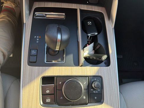 Used 2025 MAZDA CX-90 3.3 Turbo w/ Preferred Package image 16