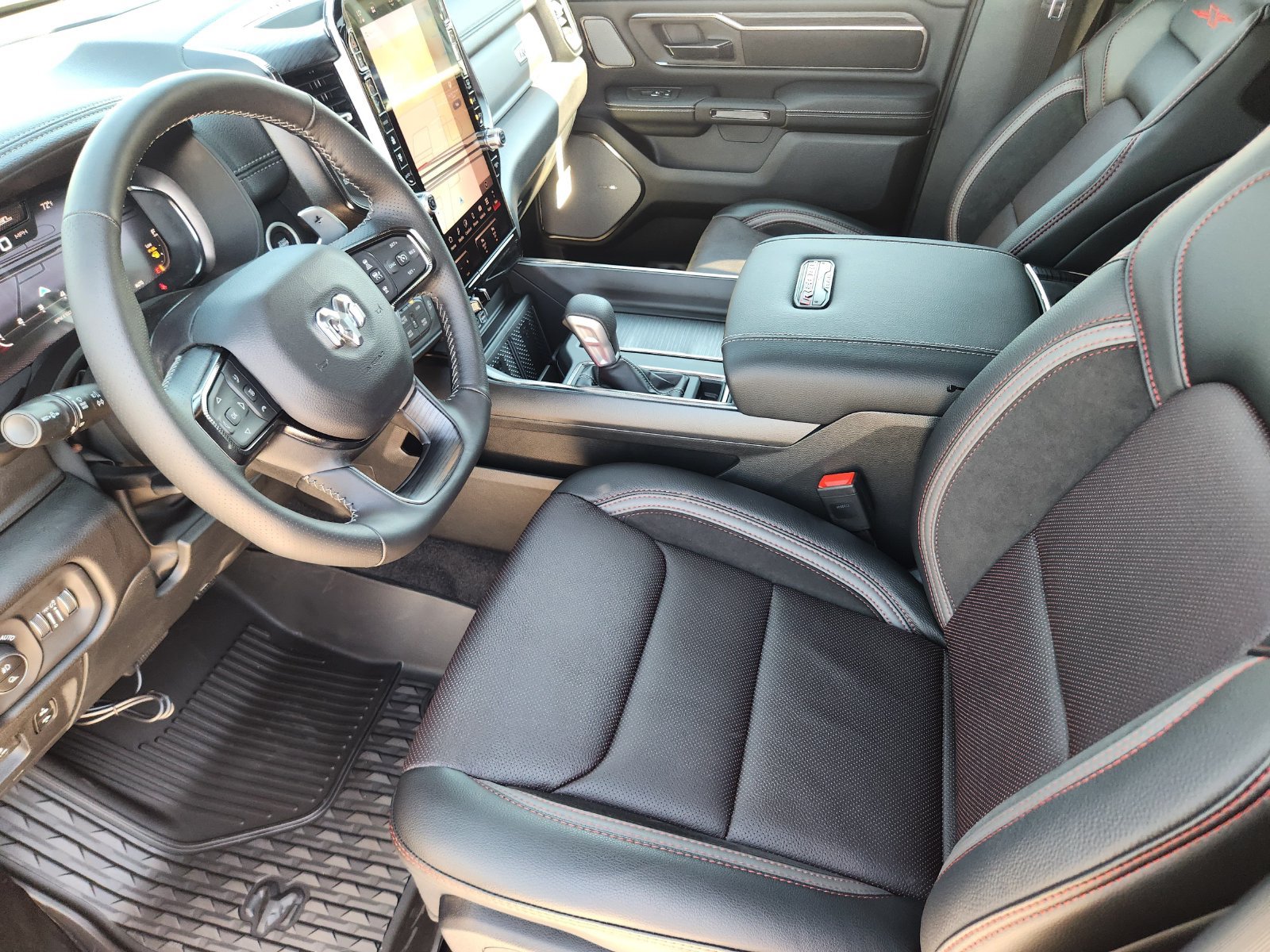 New 2027 RAM 1500 Rebel w/ Rebel Level 2 Equipment Group AWD/4WD image 13