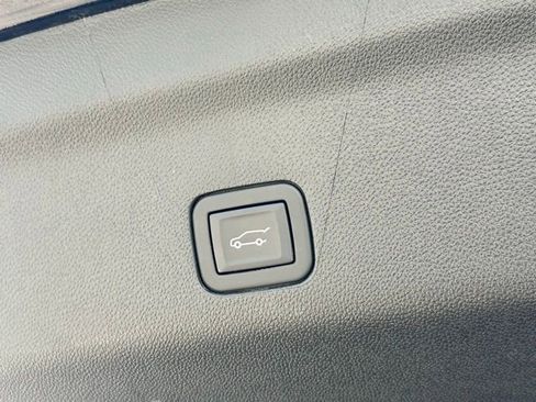 Used 2024 Chevrolet Tahoe RST w/ Luxury Package image 31