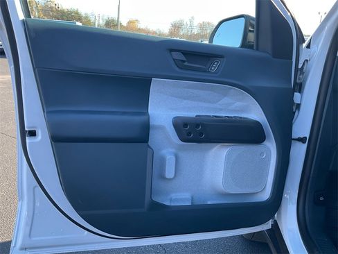 New 2025 Ford Maverick XLT w/ XLT Luxury Package image 15