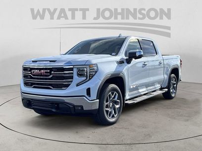 New 2026 GMC Sierra 1500 SLT w/ SLT Premium Package