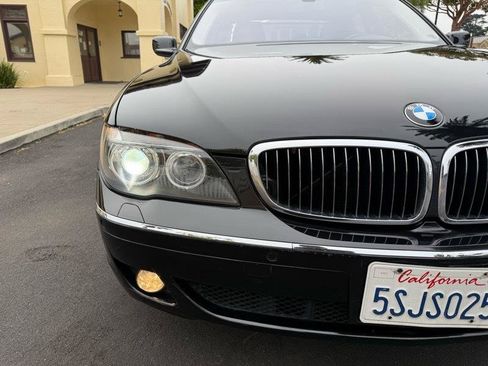 Used 2006 BMW 750i RWD image 18