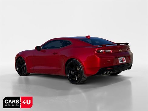Used 2016 Chevrolet Camaro SS image 5