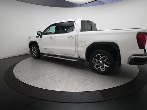 Used 2024 GMC Sierra 1500 SLT w/ SLT Premium Plus Package AWD/4WD image 33