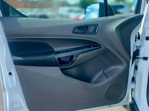 Used 2022 Ford Transit Connect XL image 11