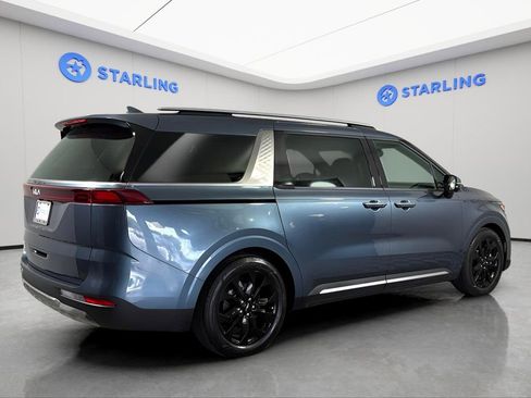 Used 2024 Kia Carnival SX Prestige image 10