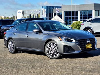 New 2025 Nissan Altima 2.5 SL