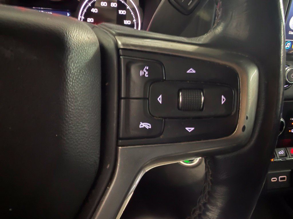 Used 2020 Chevrolet Silverado 1500 LTZ w/ LTZ Premium Package AWD/4WD image 19