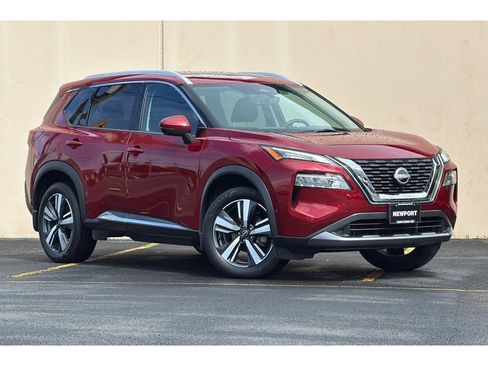 Used 2023 Nissan Rogue SL w/ SL Premium Package AWD/4WD image 2