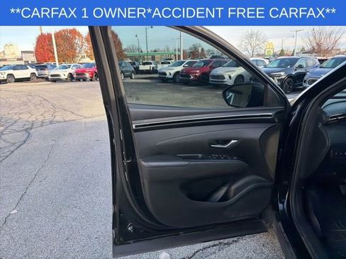 Used 2022 Hyundai Santa Cruz SE image 23