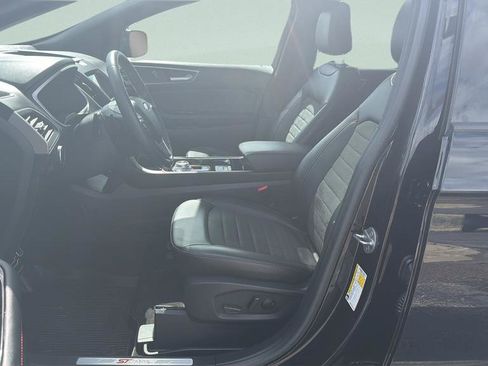 Certified 2020 Ford Edge ST-Line w/ Cold Weather Package AWD/4WD image 46