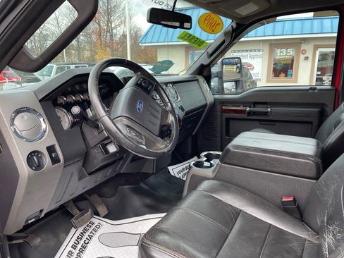 Used 2009 Ford F350 Lariat image 13
