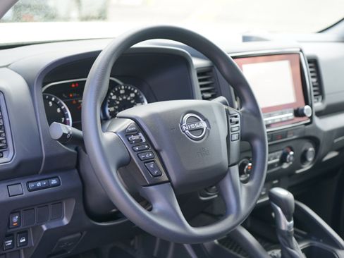 Used 2023 Nissan Frontier S w/ Technology Package image 13