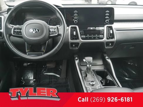 Used 2021 Kia Sorento S w/ Panoramic Sunroof Package AWD/4WD image 51