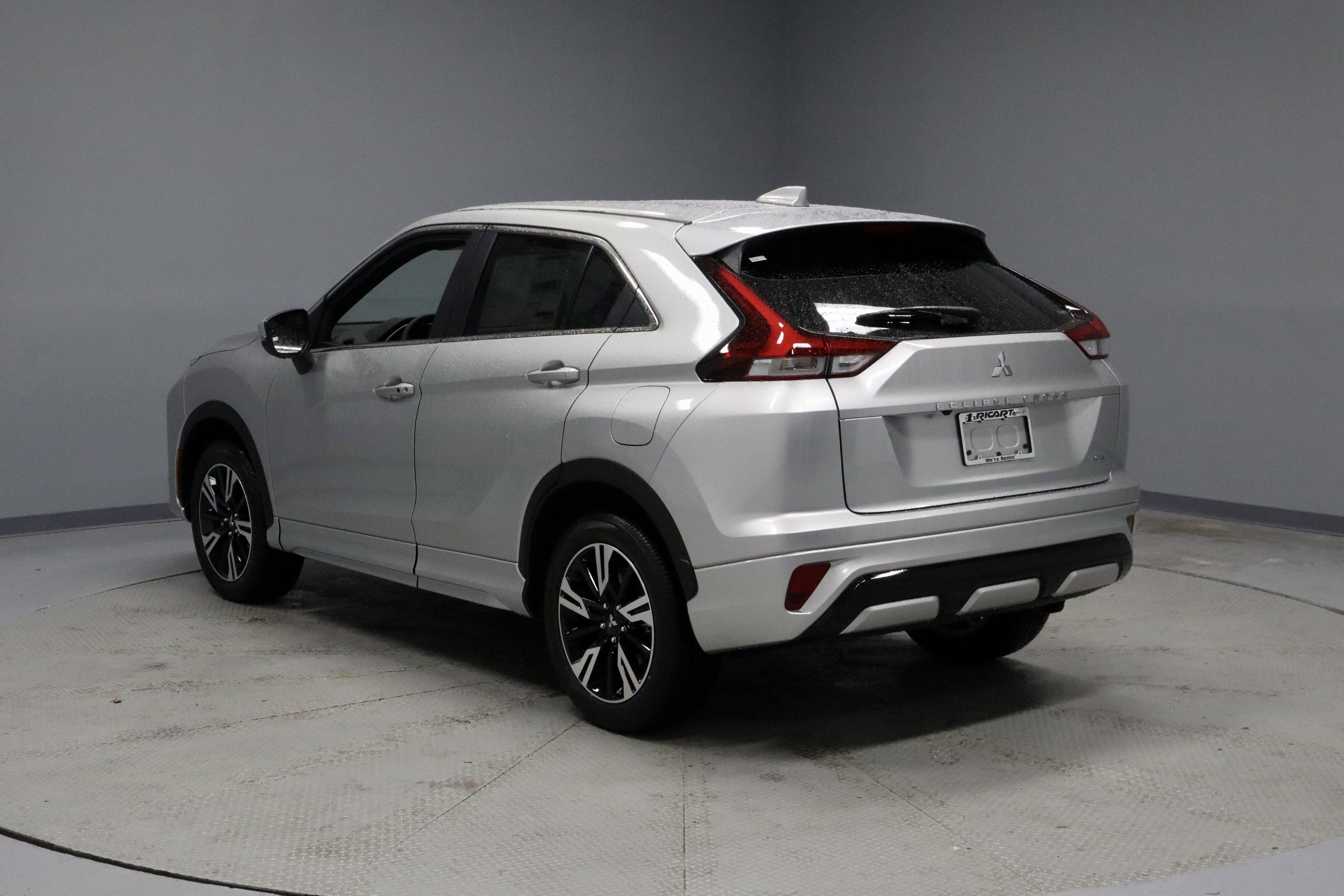 New 2026 Mitsubishi Eclipse Cross SEL AWD/4WD image 6