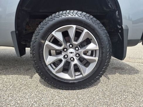 Used 2019 Chevrolet Silverado 1500 RST w/ All-Star Edition AWD/4WD image 9