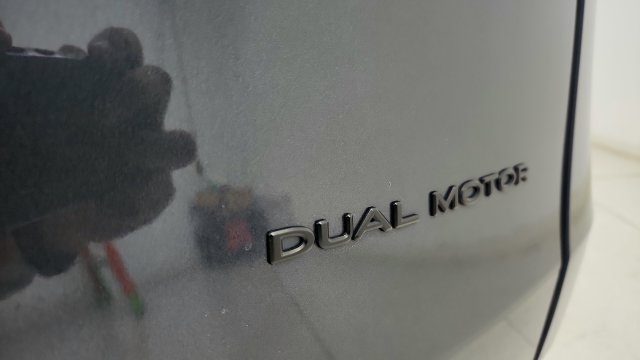 Used 2026 Tesla Model Y AWD image 31