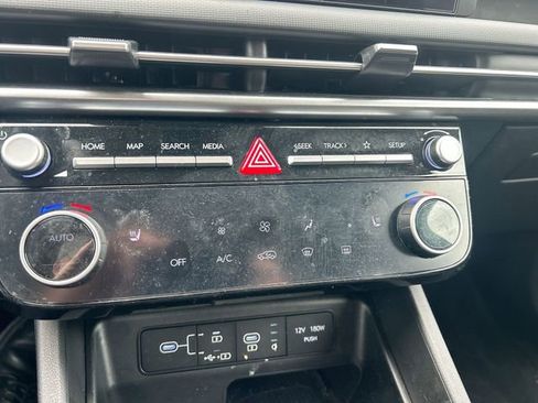 Used 2025 Hyundai Tucson SEL image 21