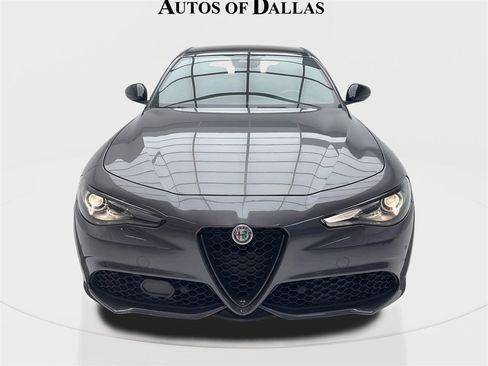 Used 2022 Alfa Romeo Giulia Veloce image 4