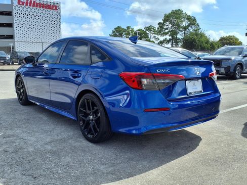 Used 2024 Honda Civic Sport image 3