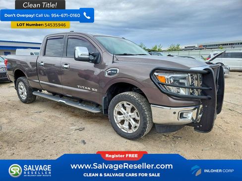 Used 2016 Nissan Titan SL AWD/4WD image 5