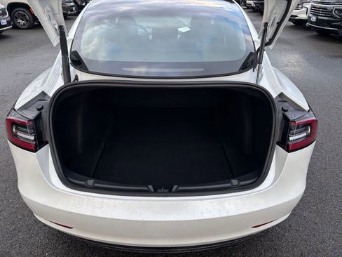Used 2023 Tesla Model 3 Standard Range image 11