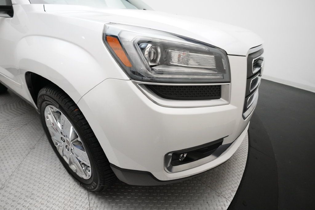 Used 2017 GMC Acadia Limited SLT AWD/4WD image 25