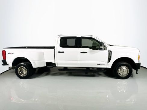 Used 2023 Ford F350 XLT w/ FX4 Off-Road Package AWD/4WD image 10