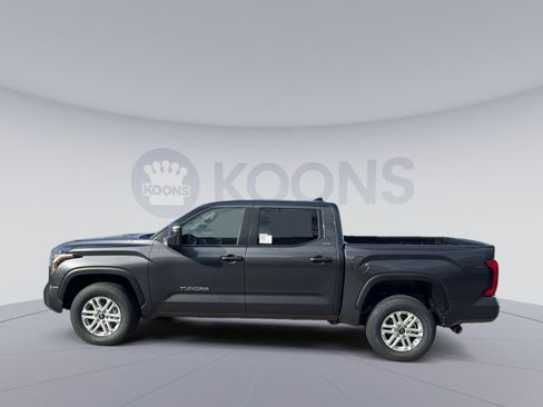 New 2026 Toyota Tundra SR5 image 2