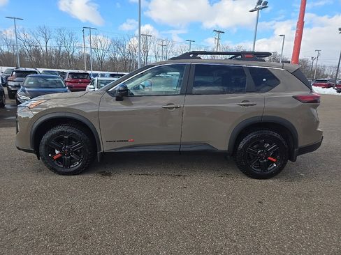 New 2026 Nissan Rogue SV w/ Rock Creek Premium Package image 4