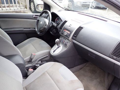 Used 2011 Nissan Sentra 2.0 SR w/ Convenience Pkg image 20
