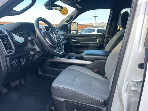 Used 2024 RAM 2500 Big Horn w/ Off Road Package image 8