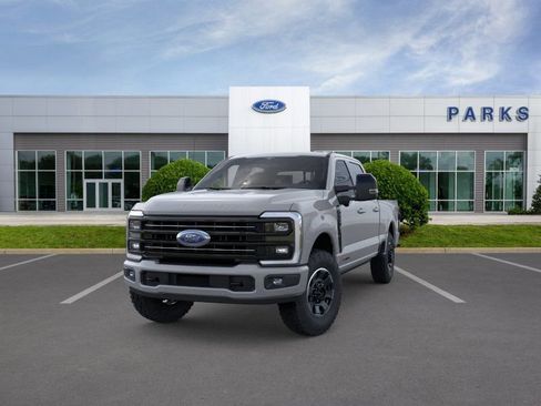 New 2026 Ford F250 Platinum w/ Tremor Off-Road Package AWD/4WD image 2