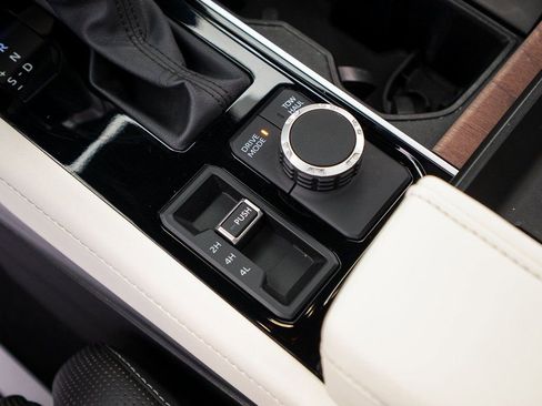 Used 2024 Toyota Tundra Capstone image 23