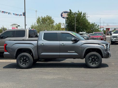 Used 2024 Toyota Tundra Limited AWD/4WD image 51