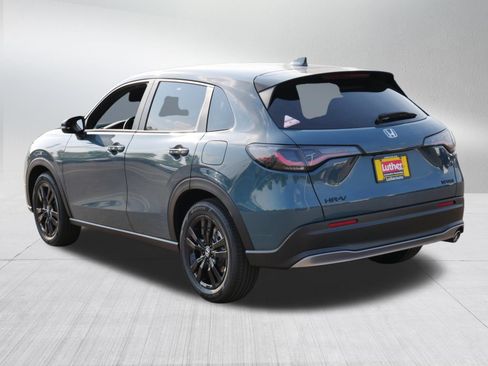 Certified 2027 Honda HR-V Sport image 5