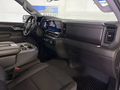 Used 2023 Chevrolet Silverado 1500 LT AWD/4WD image 34