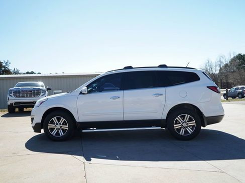 Used 2017 Chevrolet Traverse LT w/ LPO, 'HIT The Road' Package image 18