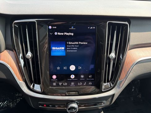 Certified 2024 Volvo V60 B5 Cross Country Plus w/ Protection Package Premier AWD/4WD image 27