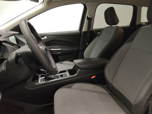 Used 2019 Ford Escape SE image 17