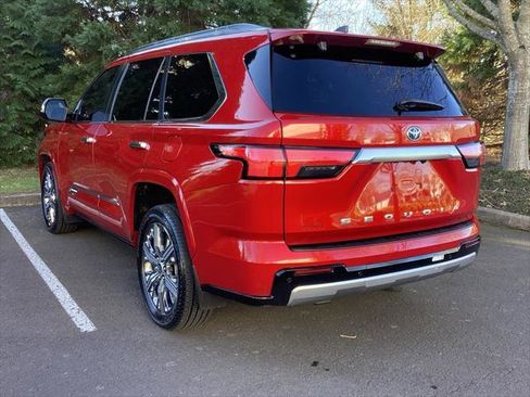 Certified 2024 Toyota Sequoia Capstone image 9